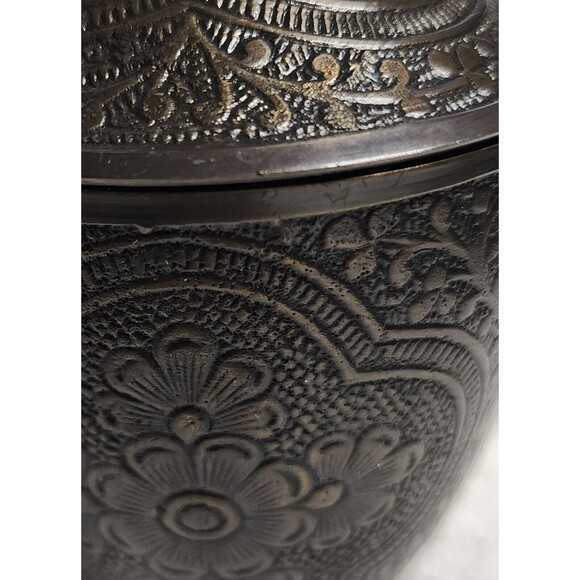 BEAUTIFUL Vintage 3pc BRONZE AntiqueBrass ETCHED 5"TrinketBox Lid 4"Saucer INDIA - Picture 4 of 16